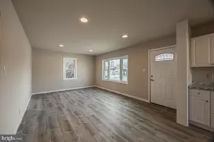 155 N Hazel St, Manheim, PA 17545 - Photo 3