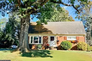 5965 Leebel Rd, East Petersburg, PA 17520 - Photo 1