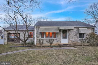 329 Dahlia Road, Lancaster, PA 17602 - Photo 1