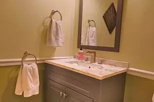 425 Zachary Dr, Manheim, PA 17545 - Photo 7