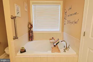 425 Zachary Dr, Manheim, PA 17545 - Photo 25