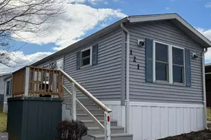 121 Pheasant Ridge Cir, Lancaster, PA 17603 - Photo 3