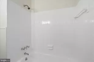 218 Hershey Ave, Lancaster, PA 17603 - Photo 15