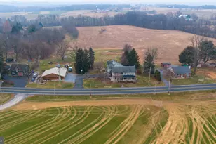 2788 N Colebrook Rd, Manheim, PA 17545 - Photo 3