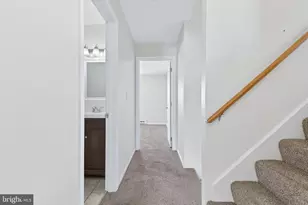 223 Colonial Dr, Akron, PA 17501 - Photo 15