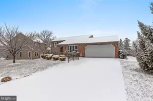 71 South Ave W, Landisville, PA 17538 - Photo 3