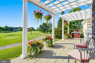 692 Goose Neck Dr, Lititz, PA 17543 - Photo 5