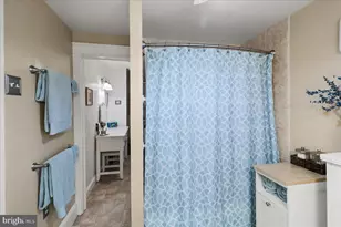 103 S Hazel St, Manheim, PA 17545 - Photo 35