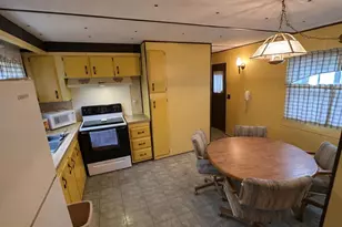 409 E Main St, Mountville, PA 17554 - Photo 5