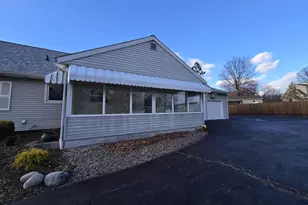 48 Scenic Dr, Denver, PA 17517 - Photo 3