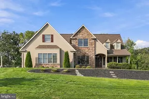 31 Cobble Ln, Elizabethtown, PA 17022 - Photo 3