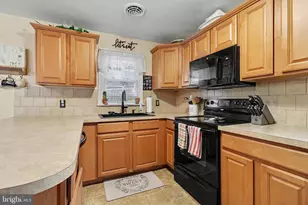 405 Spring Dr, Millersville, PA 17551 - Photo 13