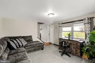 633 N Farmersville Rd, Ephrata, PA 17522 - Photo 27