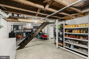 633 N Farmersville Rd, Ephrata, PA 17522 - Photo 51