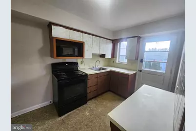 608 Hershey Avenue, Lancaster, PA 17603 - Photo 7