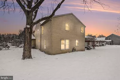 222 E 6th Street, Lititz, PA 17543 - Photo 3