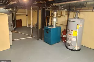 421 Rohrerstown Rd, Lancaster, PA 17603 - Photo 29