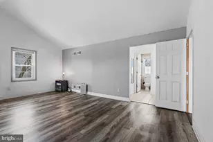 205 Village Spring Ln, Reinholds, PA 17569 - Photo 17