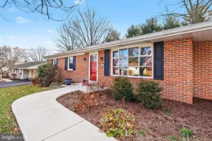 21 Dawn Ave, Akron, PA 17501 - Photo 3