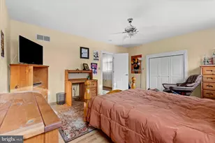 216 N Charlotte St, Manheim, PA 17545 - Photo 23