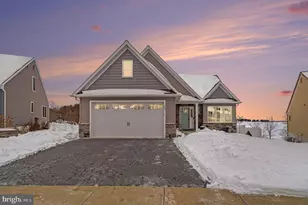 467 Hamilton Ct, Manheim, PA 17545 - Photo 1