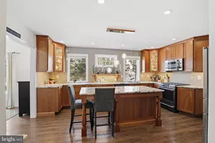 320 N New St, Lititz, PA 17543 - Photo 17