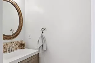 320 N New St, Lititz, PA 17543 - Photo 21