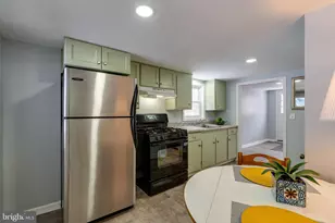 327 Beaver St, Lancaster, PA 17603 - Photo 9