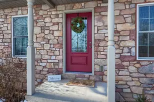 570 Mountain Top Dr, Denver, PA 17517 - Photo 3