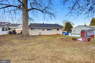 404 E New St, Mountville, PA 17554 - Photo 7