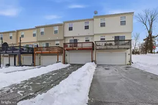371 Dickens Dr, Lancaster, PA 17603 - Photo 39