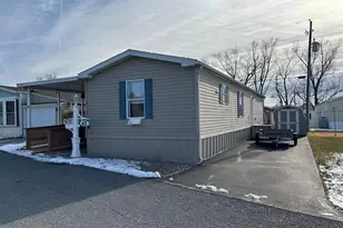 43 Summer St, Landisville, PA 17538 - Photo 1