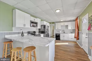 39 S 4th St, Denver, PA 17517 - Photo 11