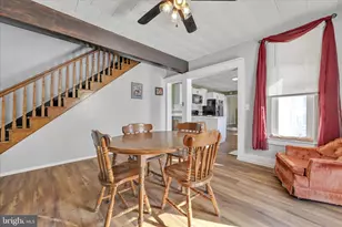 39 S 4th St, Denver, PA 17517 - Photo 9