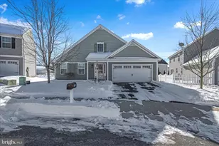 425 Joy Cir, Leola, PA 17540 - Photo 5