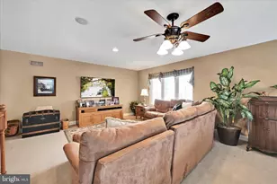 728 Woodfield Dr, Lititz, PA 17543 - Photo 21