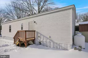 113 Meadow Ln, Lititz, PA 17543 - Photo 5