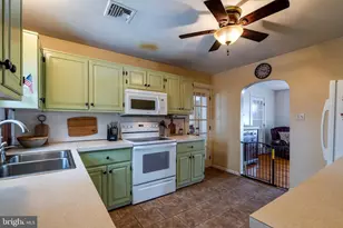 6132 W Elizabethtown Rd, Manheim, PA 17545 - Photo 13