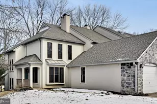 316 Windgate Ct, Millersville, PA 17551 - Photo 1