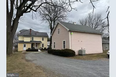 172 W Main Street, Leola, PA 17540 - Photo 5