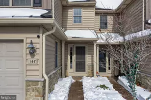 147 Fieldcrest Ln, Ephrata, PA 17522 - Photo 3