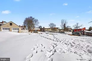 215 N Maple St, Elizabethtown, PA 17022 - Photo 25