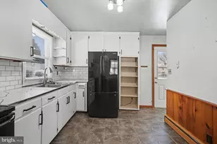 215 N Maple St, Elizabethtown, PA 17022 - Photo 11