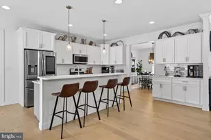 103 E Woods Dr, Lititz, PA 17543 - Photo 17