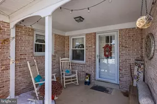 805 W Main St, New Holland, PA 17557 - Photo 5