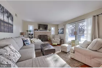 805 W Main Street, New Holland, PA 17557 - Photo 9