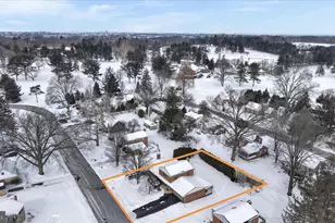 1827 Divot Ct, Lancaster, PA 17602 - Photo 3