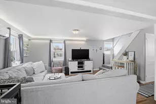 141 E Hummelstown St, Elizabethtown, PA 17022 - Photo 5