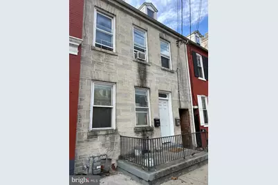 432 S Queen Street, Lancaster, PA 17603 - Photo 1