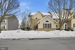 217 Weatherfield Pl, Lancaster, PA 17603 - Photo 3